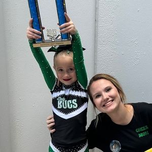 Meet your Posher, Mikaela